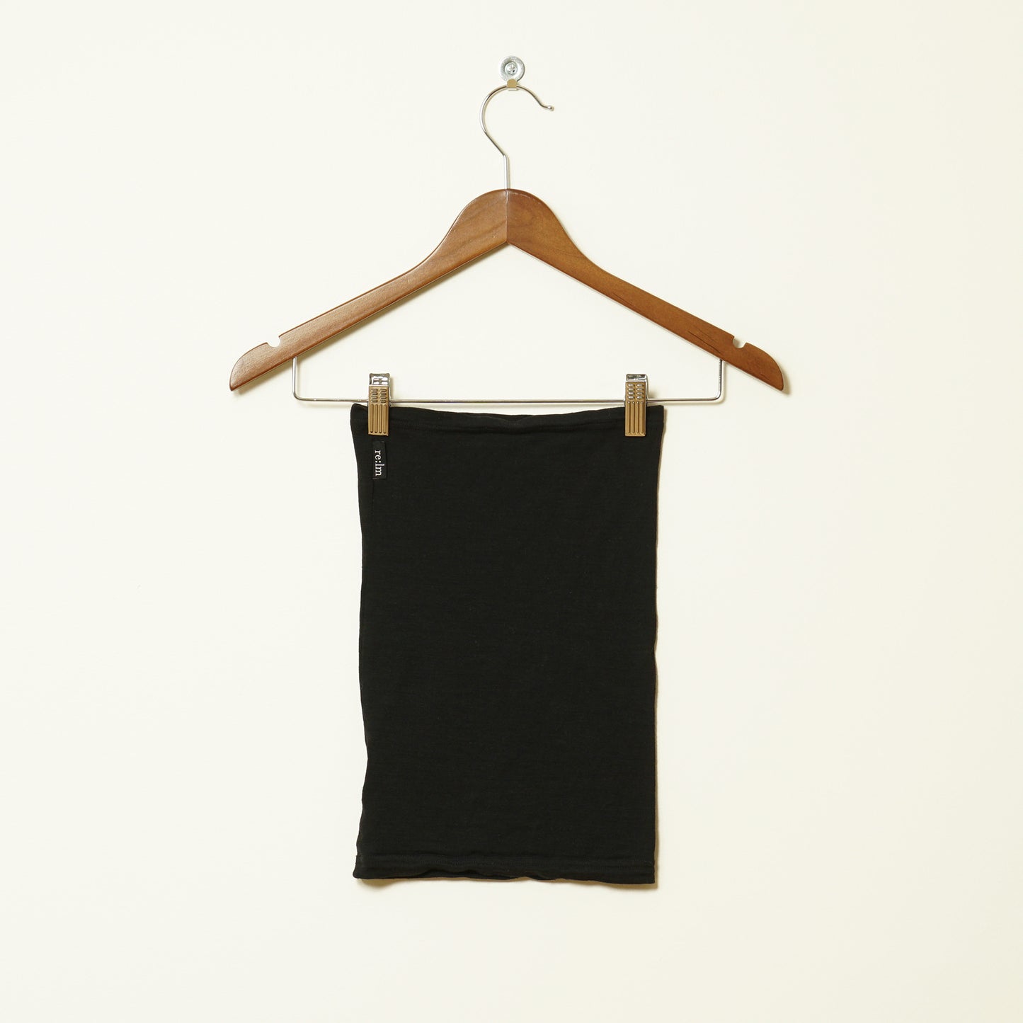 Merino wool neck gaiter black