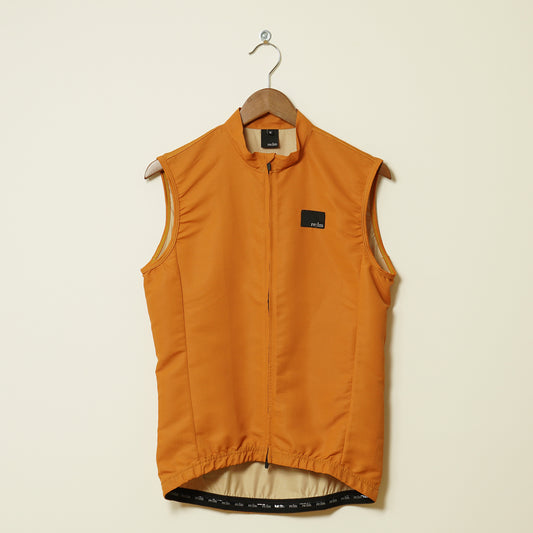 Front of women's sunset cycling gilet